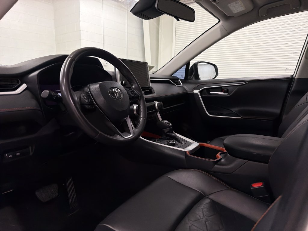Used 2024 Toyota RAV4 Adventure AWD/4WD image 6