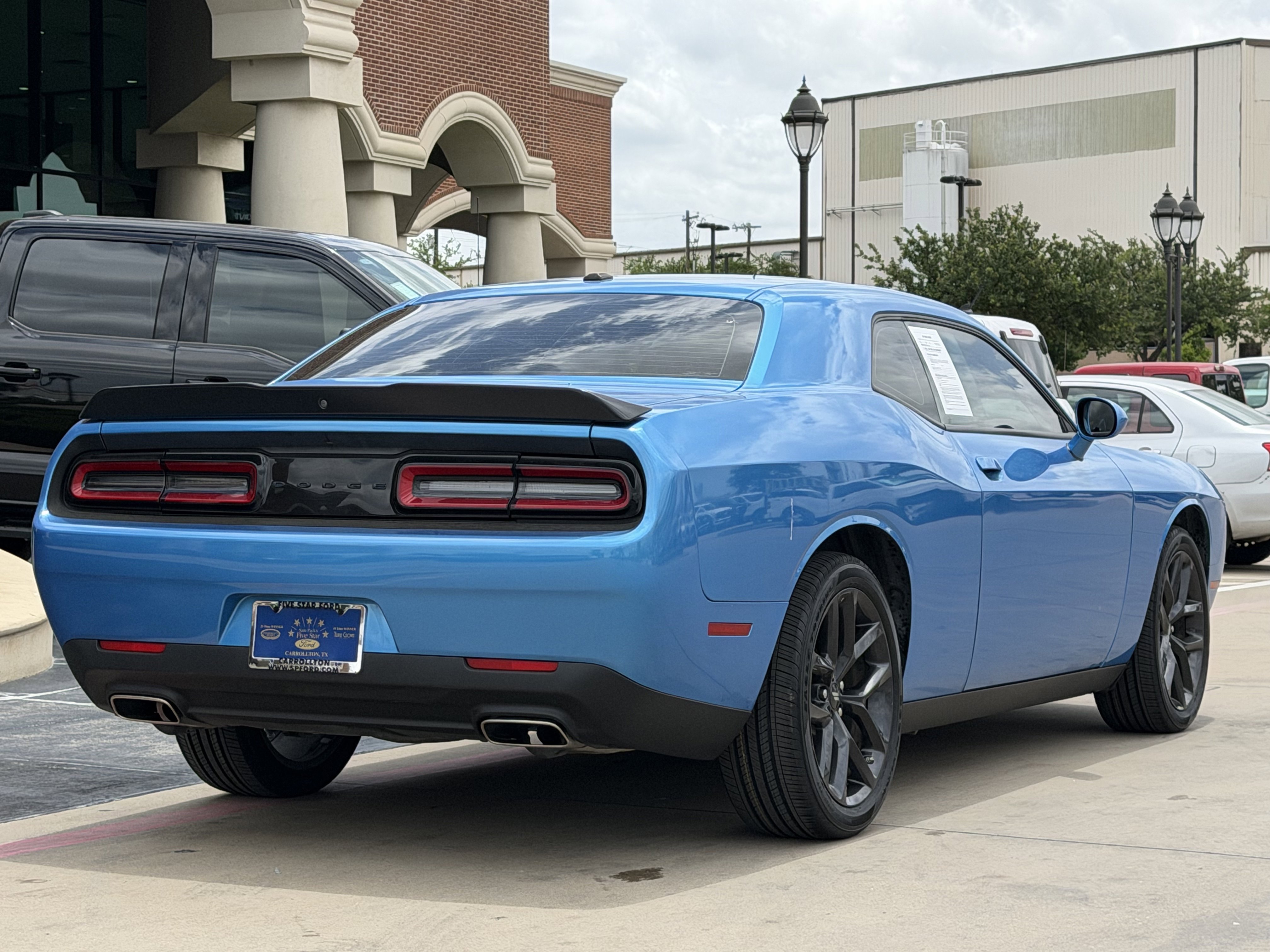 Used 2023 Dodge Challenger SXT w/ Blacktop Package RWD image 4