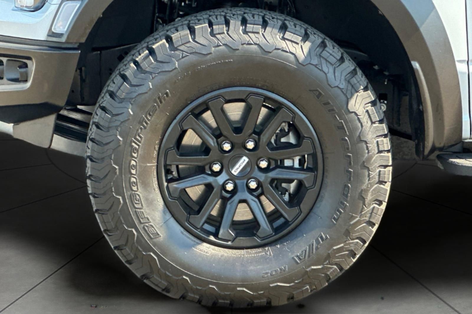 Certified 2025 Ford F150 Raptor AWD/4WD image 30