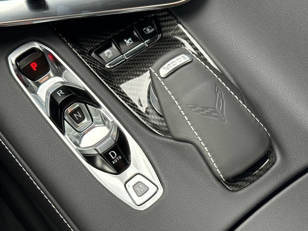 Used 2021 Chevrolet Corvette Stingray Preferred Cpe w/ Z51 Performance Package RWD image 22