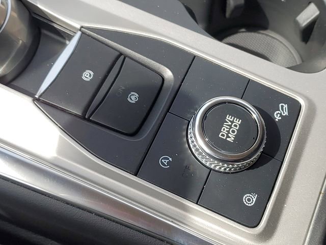Certified 2023 Ford Explorer XLT w/ Equipment Group 202A AWD/4WD image 20