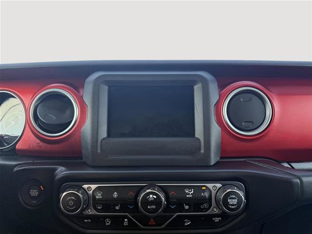 Used 2020 Jeep Wrangler Rubicon w/ Cold Weather Group AWD/4WD image 15