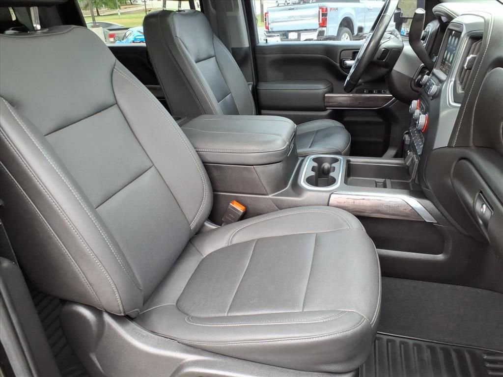 Used 2023 Chevrolet Silverado 2500 LTZ w/ LTZ Texas Edition image 9