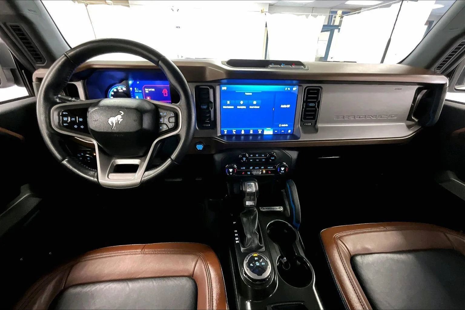 Certified 2021 Ford Bronco Outer Banks image 14