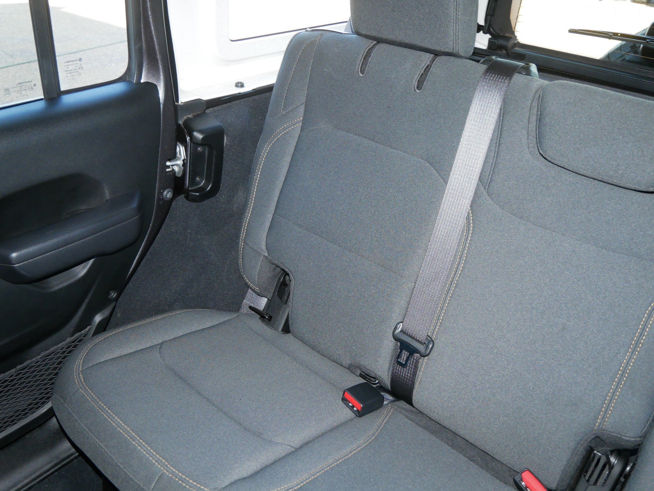 Used 2024 Jeep Wrangler Sport S image 12