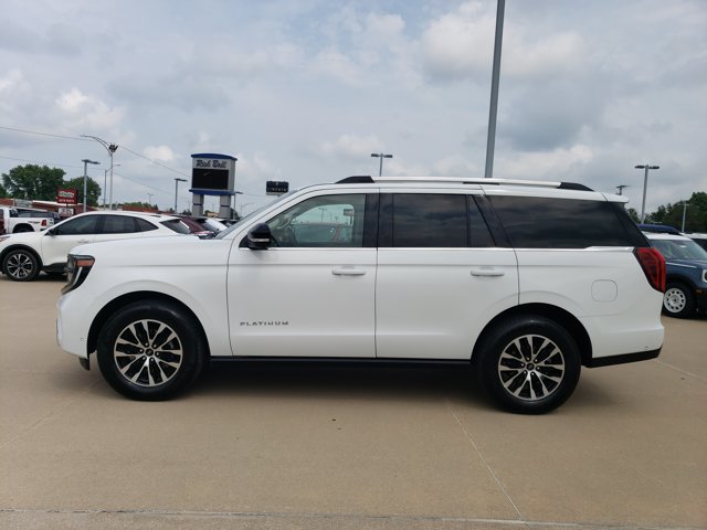 Certified 2025 Ford Expedition Platinum AWD/4WD image 4