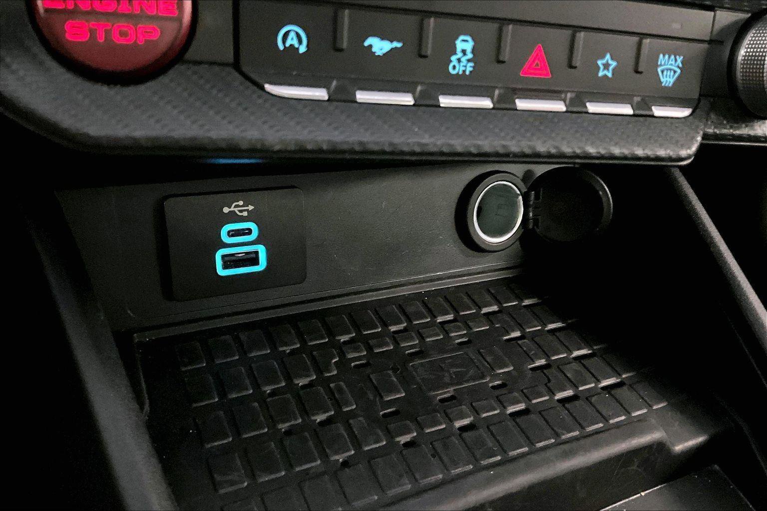 Certified 2024 Ford Mustang Premium image 31