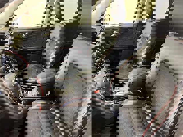 Certified 2022 Ford Escape SEL w/ SEL Stealth AWD Package image 4