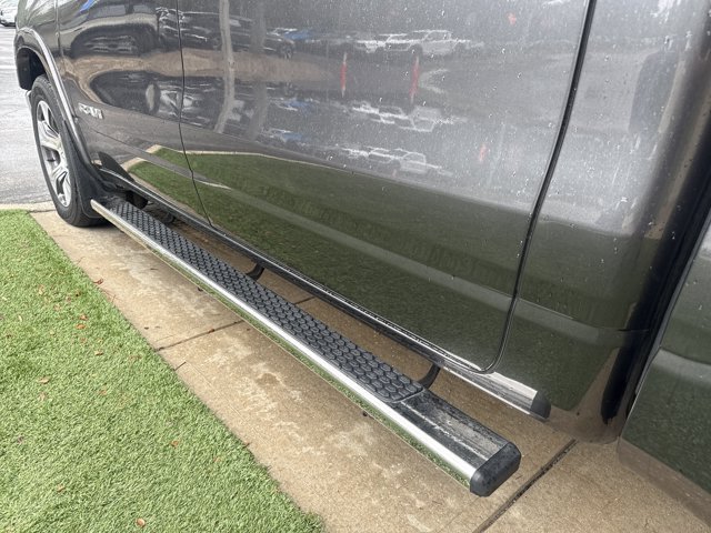 Used 2020 RAM 1500 Laramie RWD image 10
