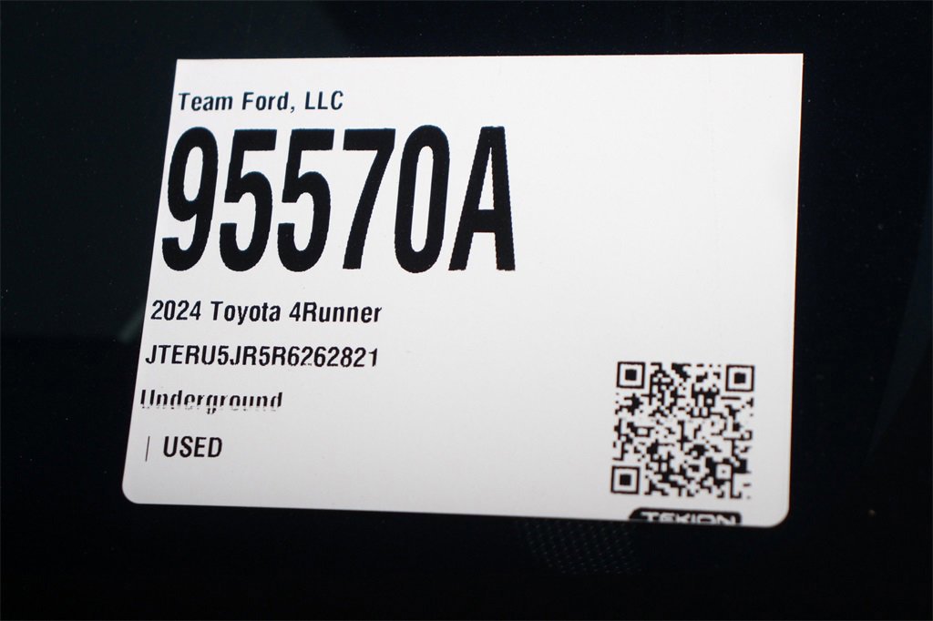 Used 2024 Toyota 4Runner TRD Off-Road Premium image 30