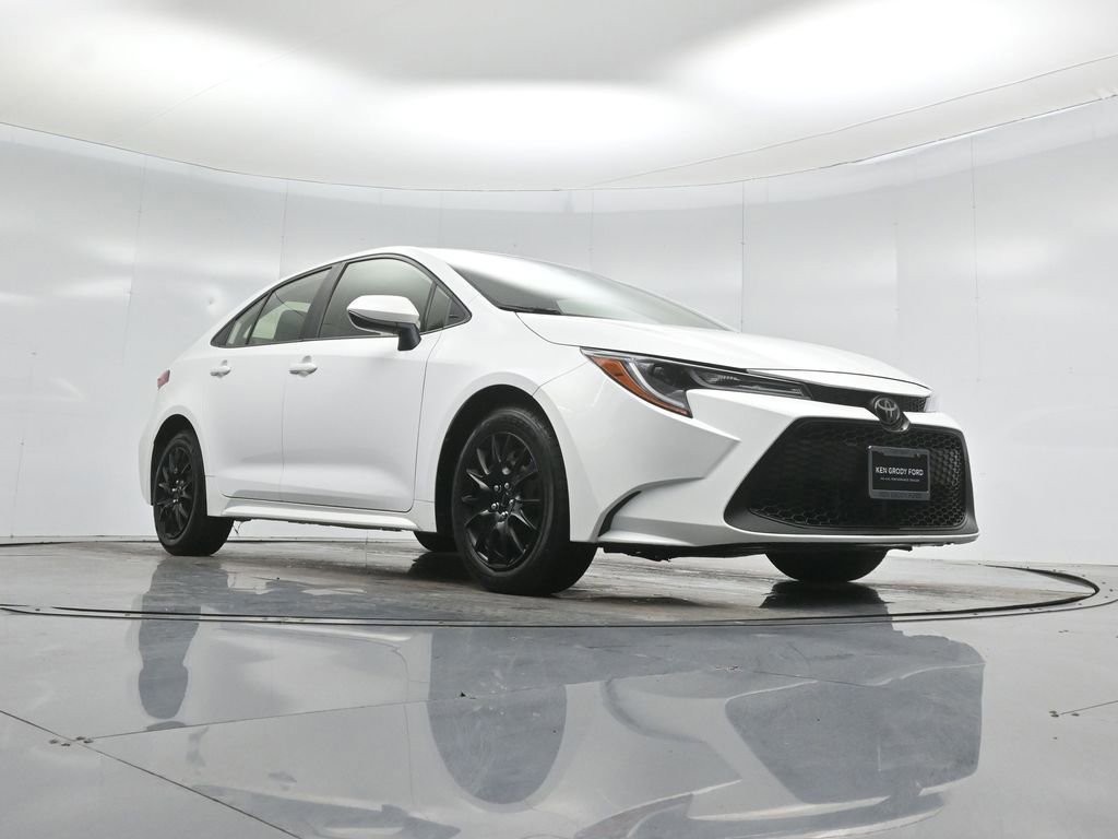 Used 2020 Toyota Corolla LE image 5