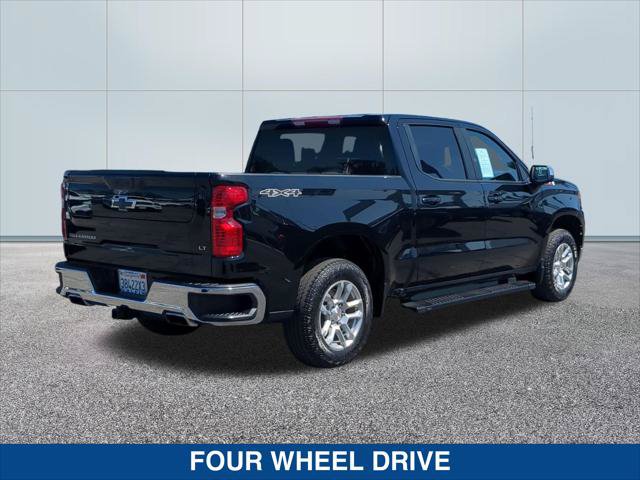 Used 2023 Chevrolet Silverado 1500 LT w/ Z71 Off-Road Package AWD/4WD image 5