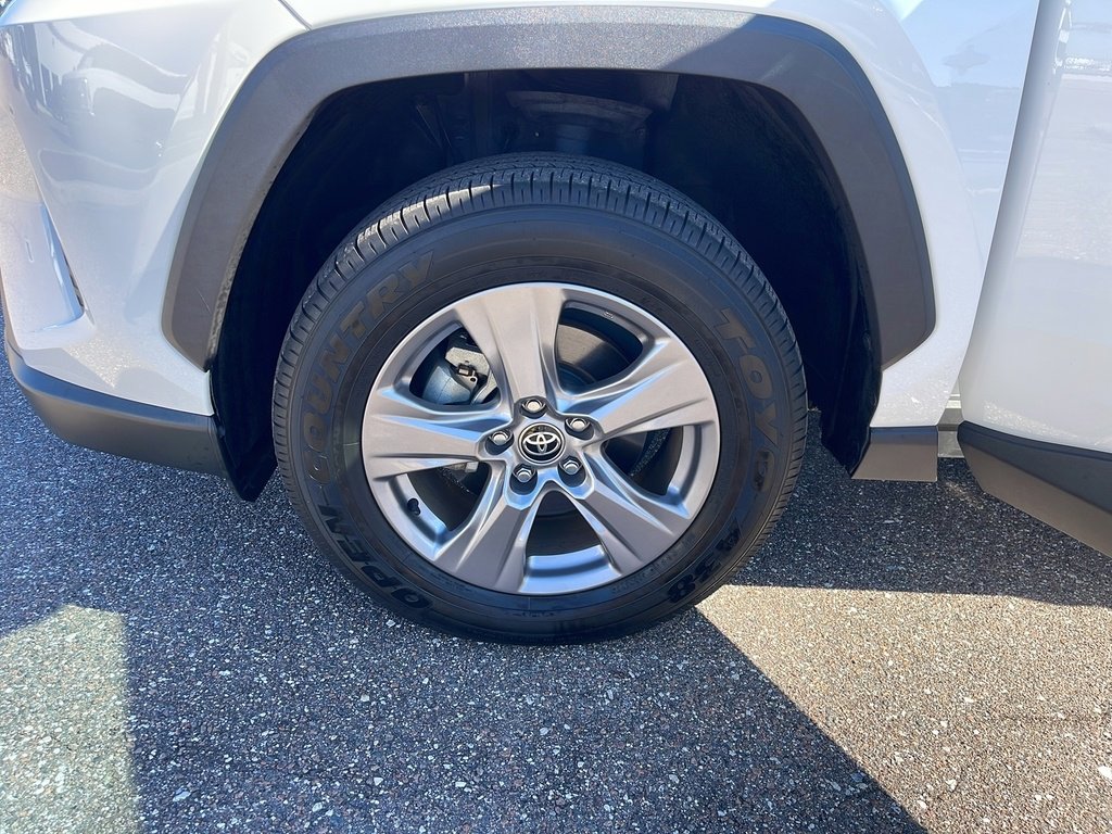 Used 2024 Toyota RAV4 XLE image 35