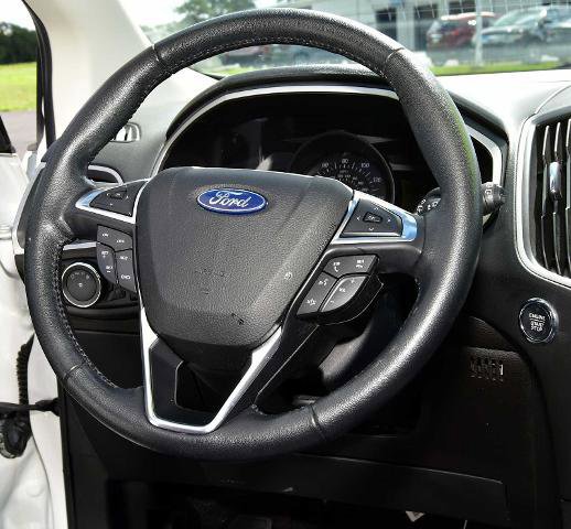 Certified 2020 Ford Edge SEL image 30