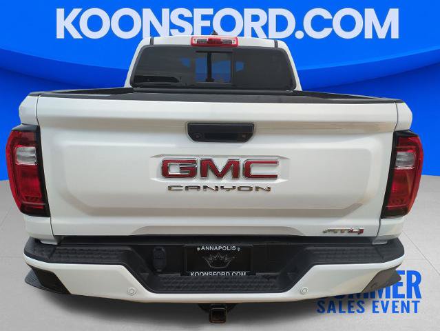 Used 2024 GMC Canyon AT4 w/ Technology Package AWD/4WD image 4
