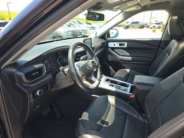 Certified 2023 Ford Explorer Limited w/ Limited Technology Package AWD/4WD image 10