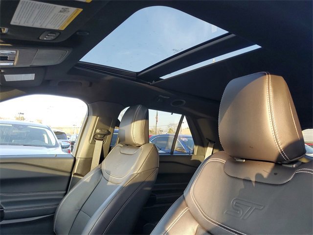 Certified 2023 Ford Explorer ST w/ Equipment Group 401A image 14