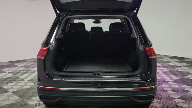 Used 2024 Volkswagen Tiguan Wolfsburg Edition AWD/4WD image 20