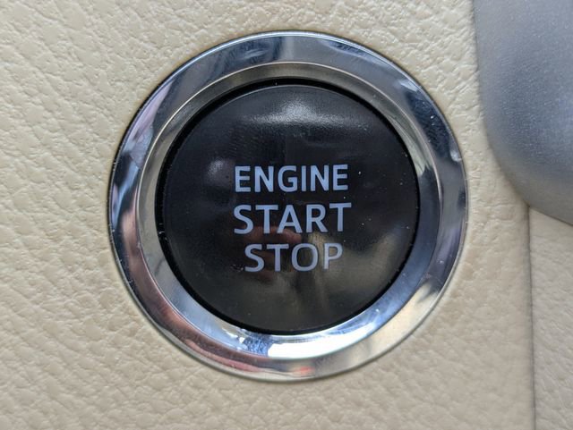 Used 2018 Toyota Highlander Limited Platinum image 28