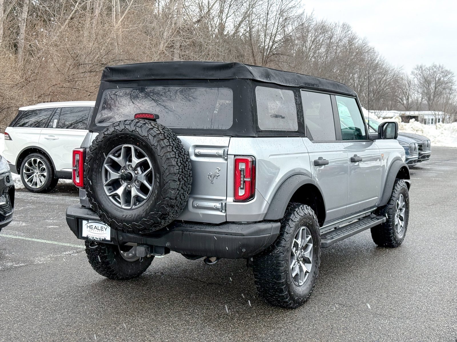 Certified 2023 Ford Bronco Badlands image 4