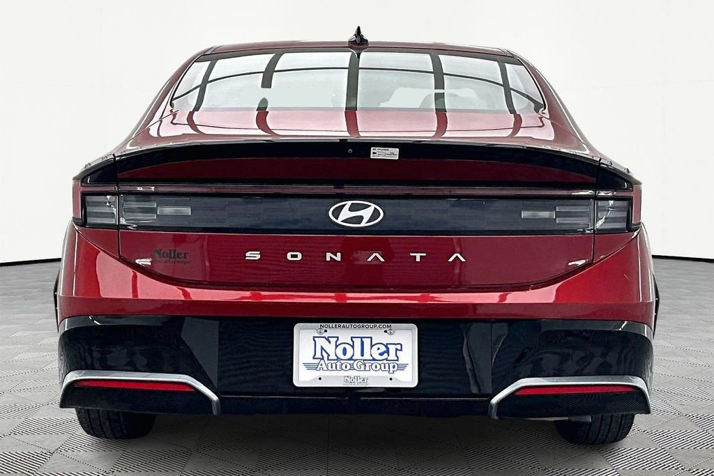 Used 2025 Hyundai Sonata SEL image 3