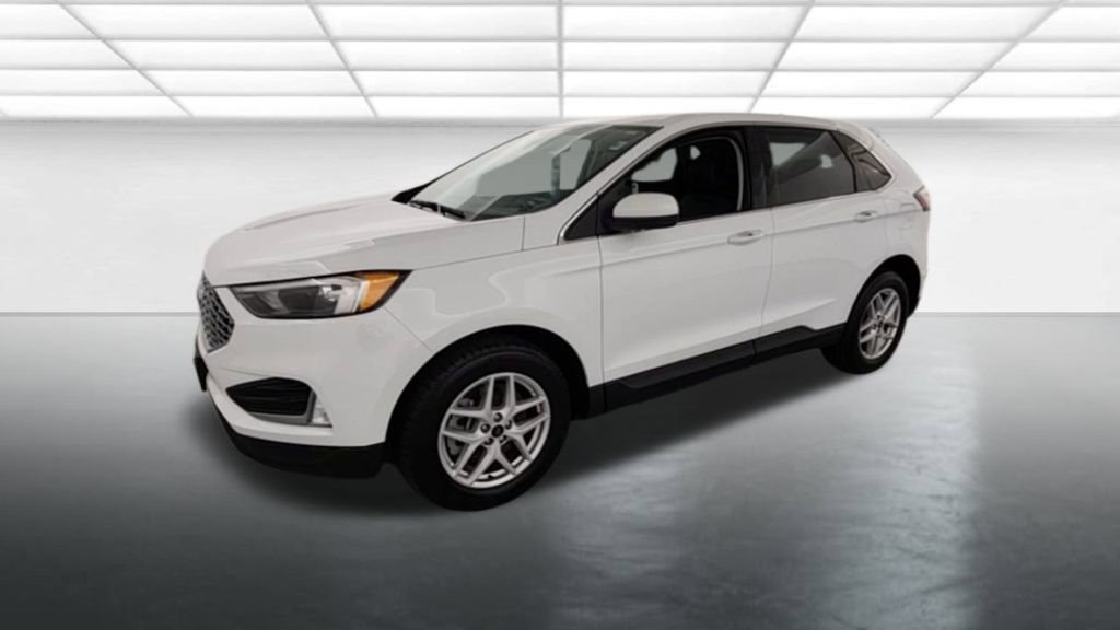 Certified 2023 Ford Edge SEL w/ Convenience Package image 3