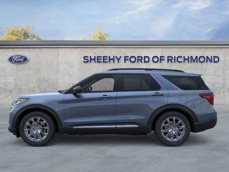 Certified 2025 Ford Explorer Active w/ Active Comfort Package image 3