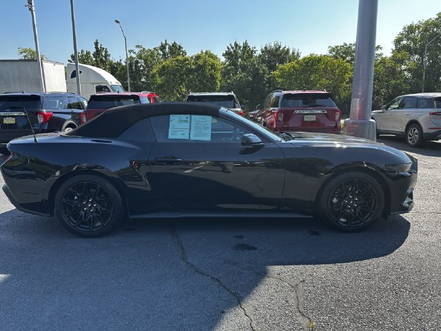 Certified 2026 Ford Mustang Convertible RWD image 4