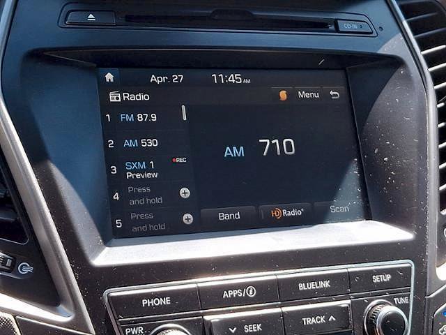 Used 2019 Hyundai Santa Fe XL SE FWD image 18
