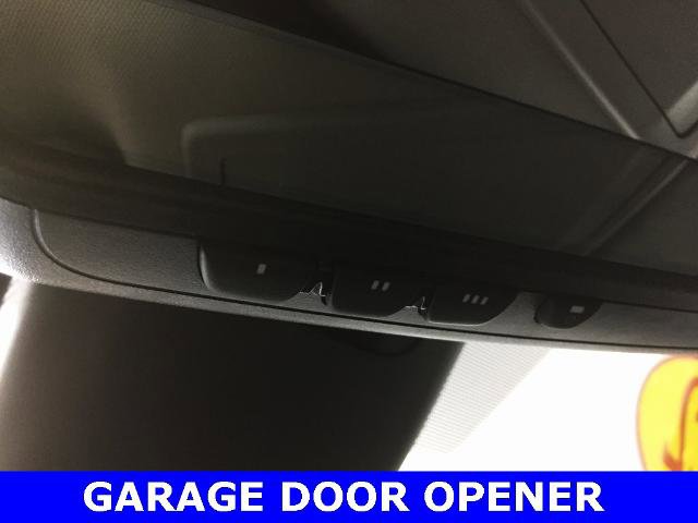 Used 2022 Toyota Highlander XLE image 22