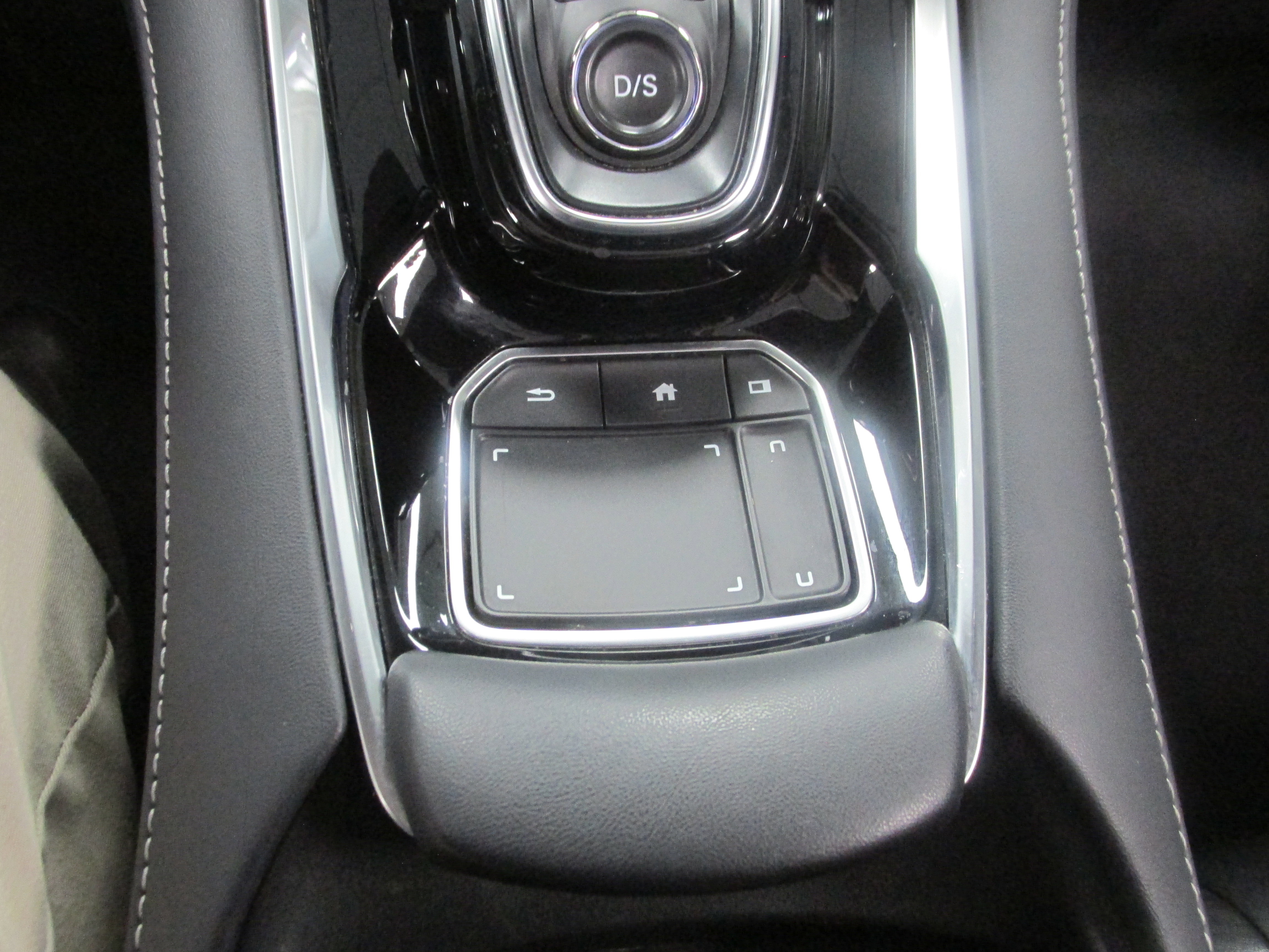 Used 2021 Acura RDX AWD w/ Technology Package image 41