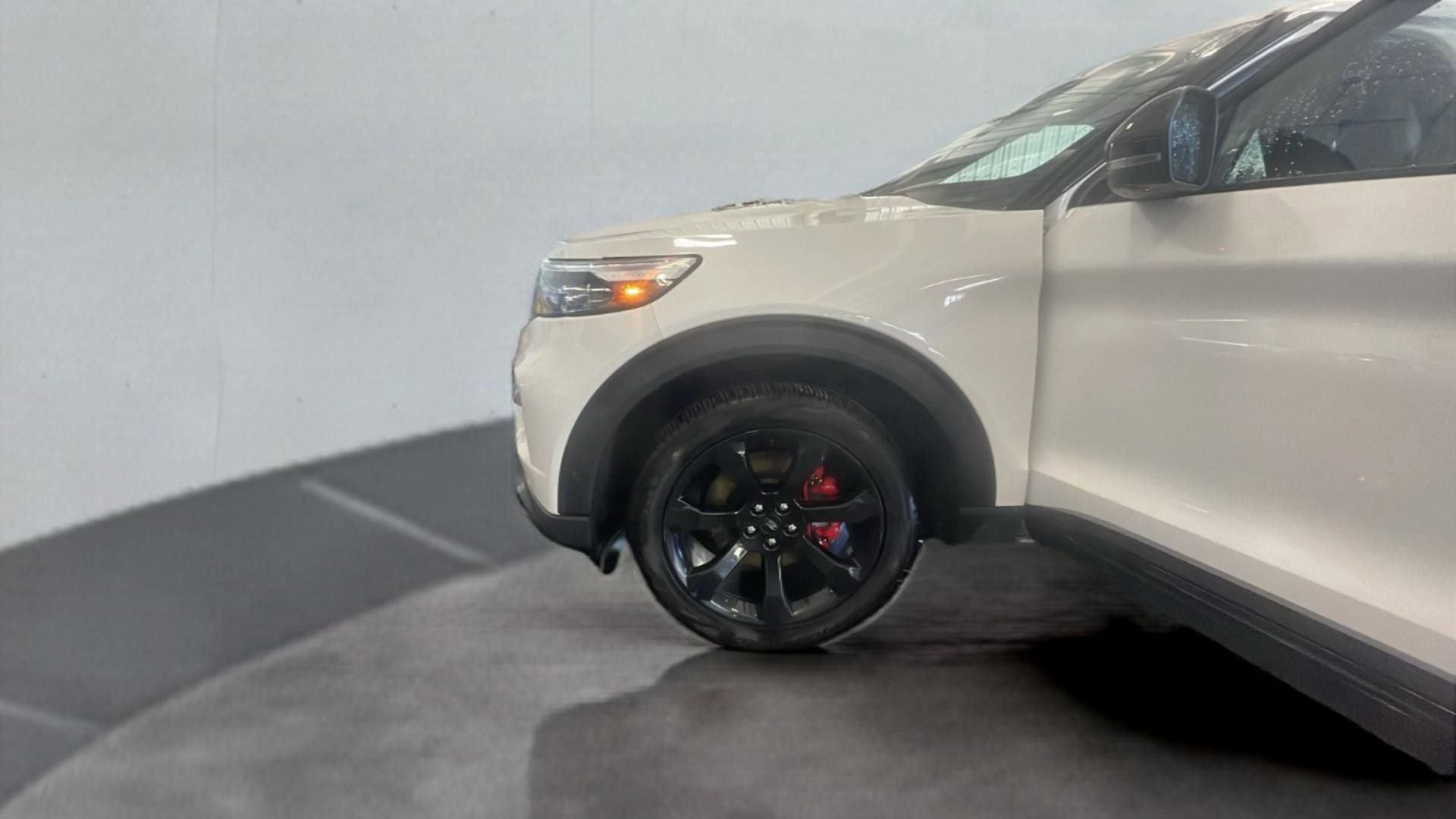 Certified 2023 Ford Explorer ST w/ Equipment Group 401A image 24