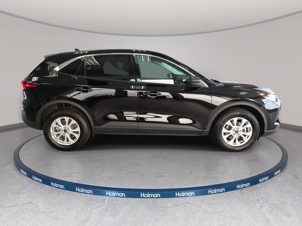 Certified 2023 Ford Escape Active AWD/4WD image 4