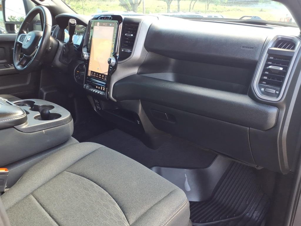 Used 2025 RAM 2500 Tradesman AWD/4WD image 5