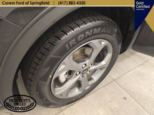 Certified 2025 Ford Escape ST-Line AWD/4WD image 37