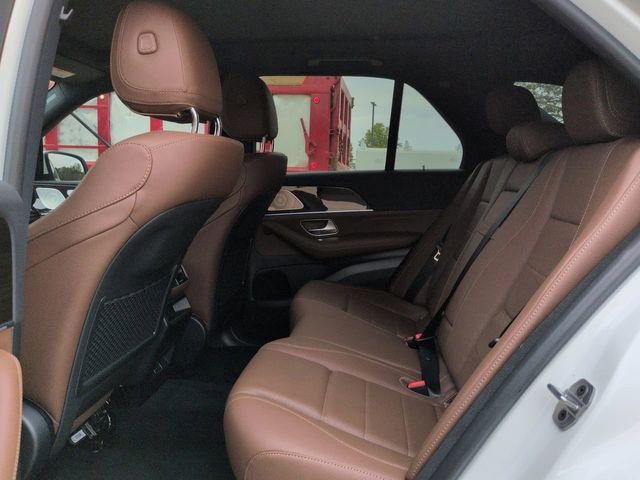 Used 2025 Mercedes-Benz GLE 450e 4MATIC image 16