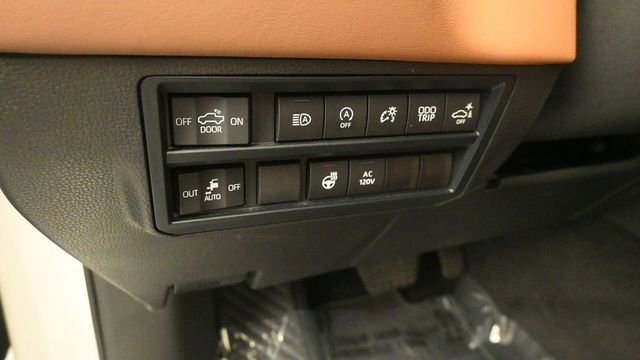 Used 2025 Toyota Tundra 1794 Edition AWD/4WD image 14