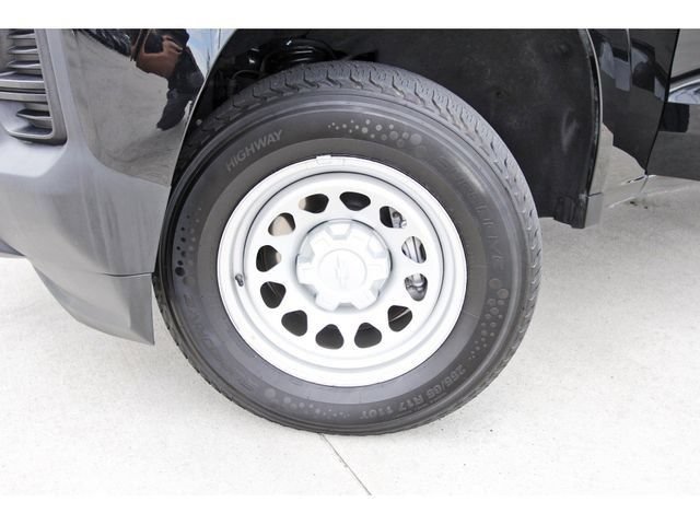Used 2025 Chevrolet Colorado W/T RWD image 26