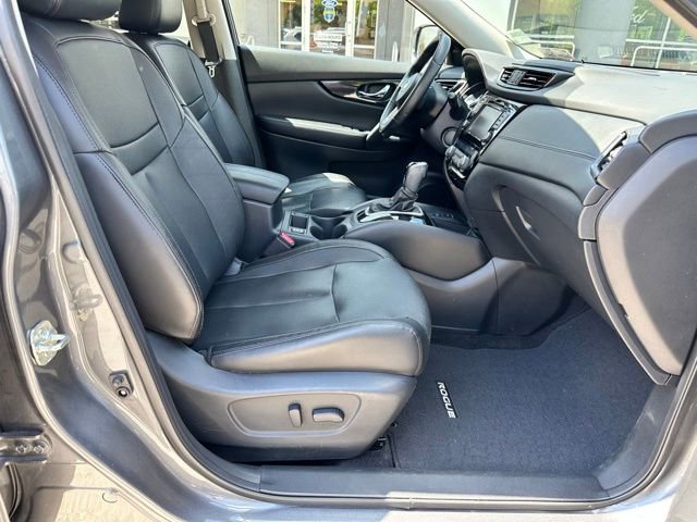 Used 2020 Nissan Rogue SL w/ Premium Package AWD/4WD image 47