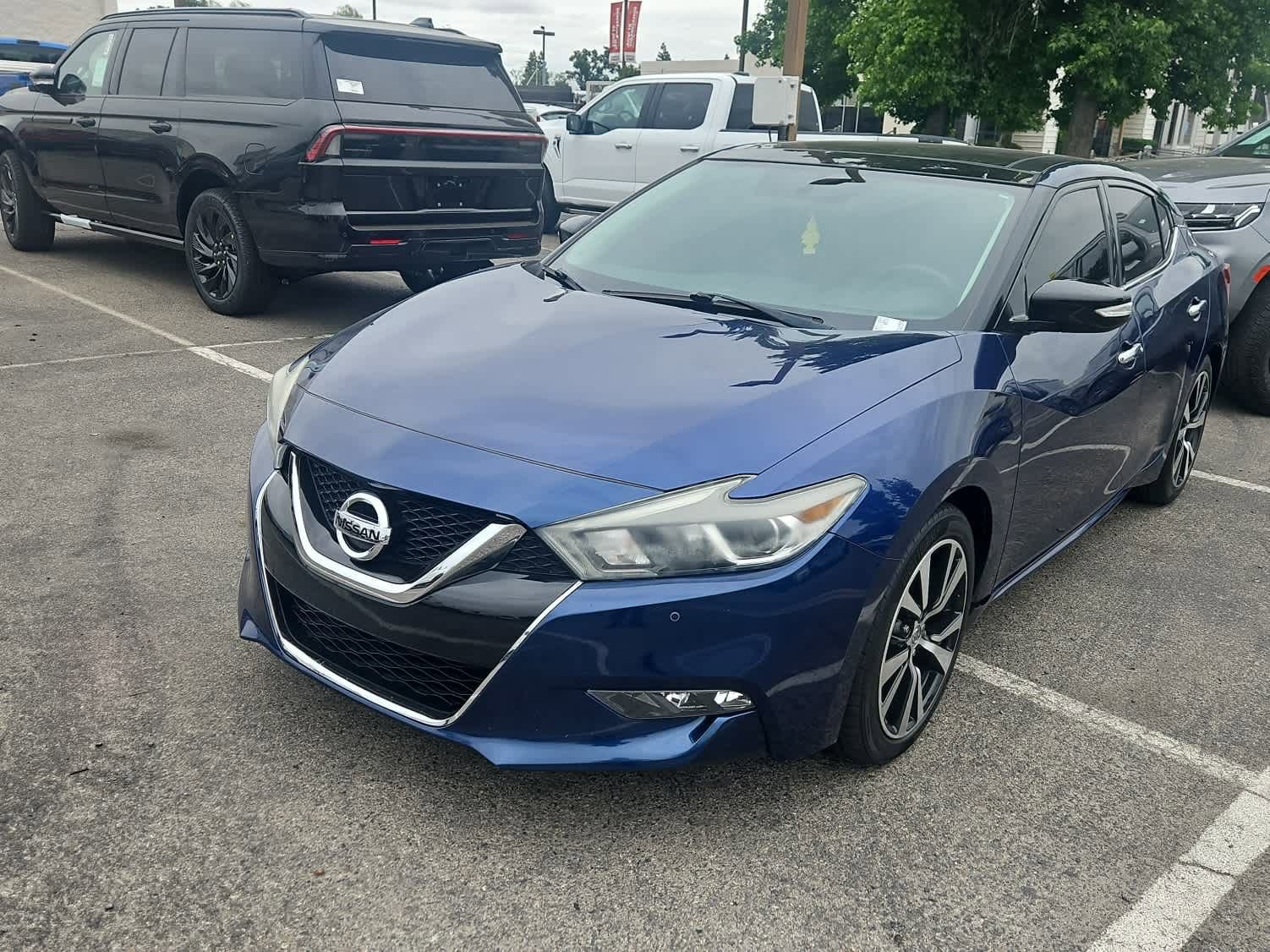 Used 2018 Nissan Maxima 3.5 SL FWD video 1