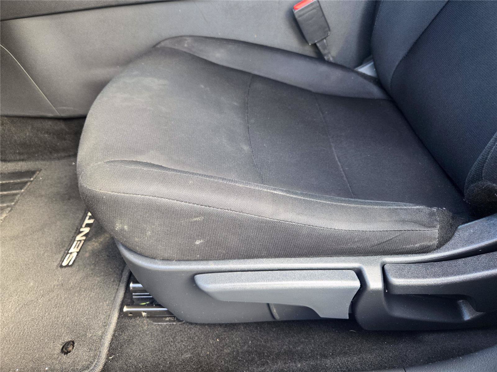 Used 2024 Nissan Sentra S FWD image 21
