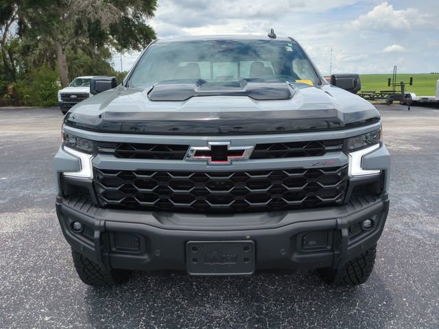 Used 2025 Chevrolet Silverado 1500 ZR2 w/ ZR2 Bison Edition AWD/4WD image 3