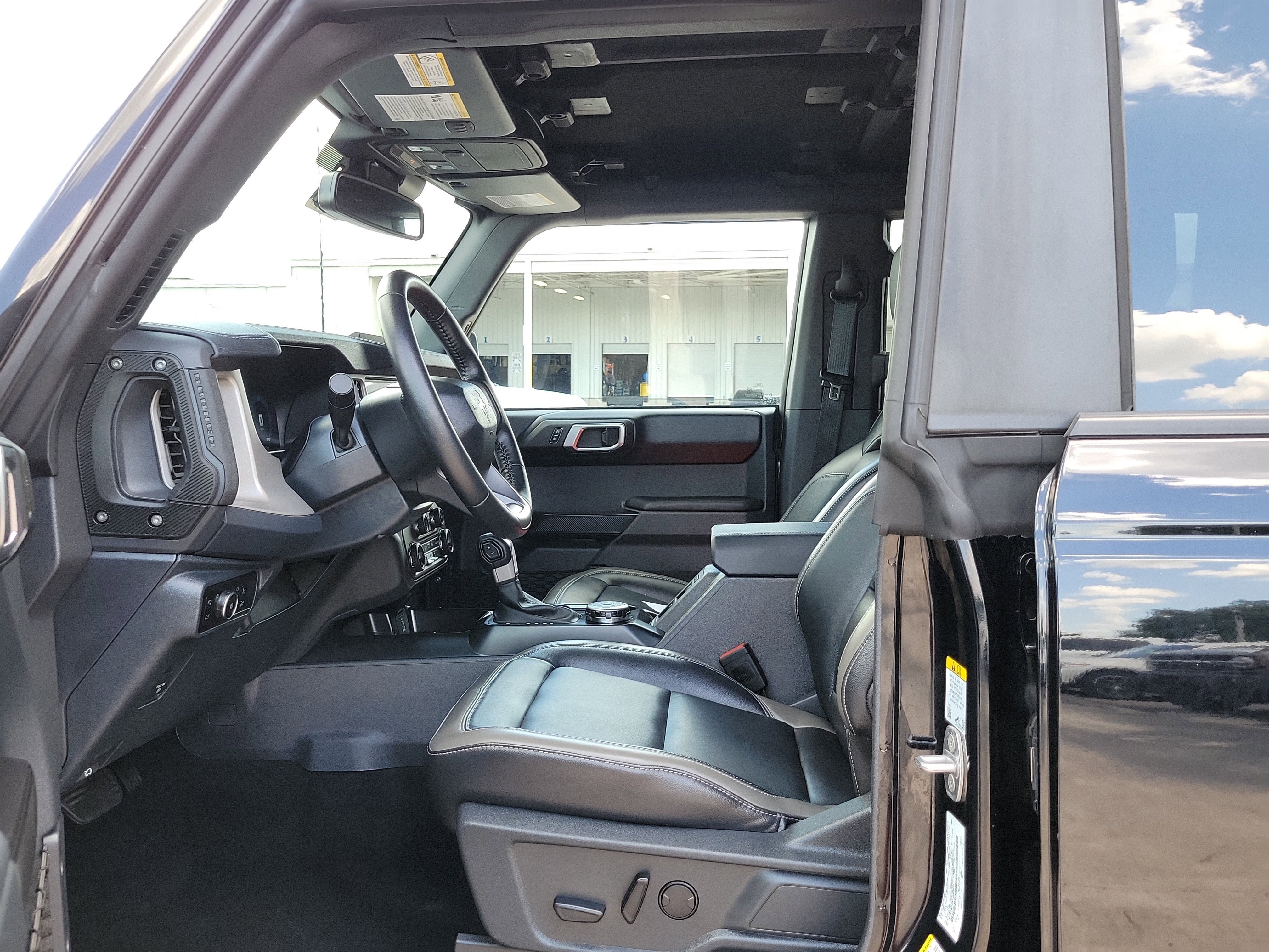 Certified 2025 Ford Bronco Outer Banks AWD/4WD image 20