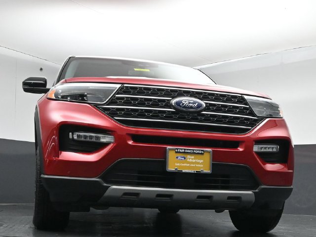 Certified 2024 Ford Explorer XLT w/ Equipment Group 202A AWD/4WD image 38