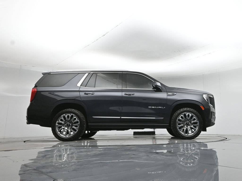 Used 2023 GMC Yukon Denali Ultimate image 10