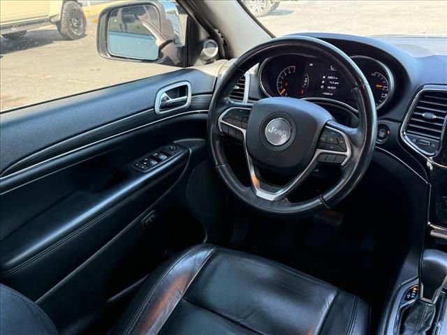 Used 2022 Jeep Grand Cherokee Limited image 11