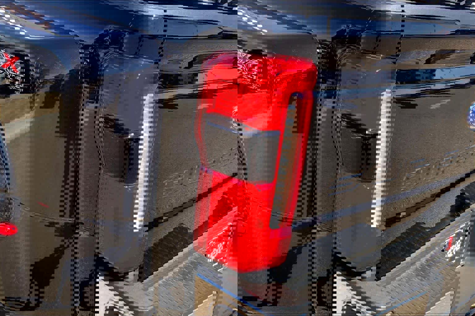 Certified 2025 Ford F450 Lariat w/ Chrome Package image 28