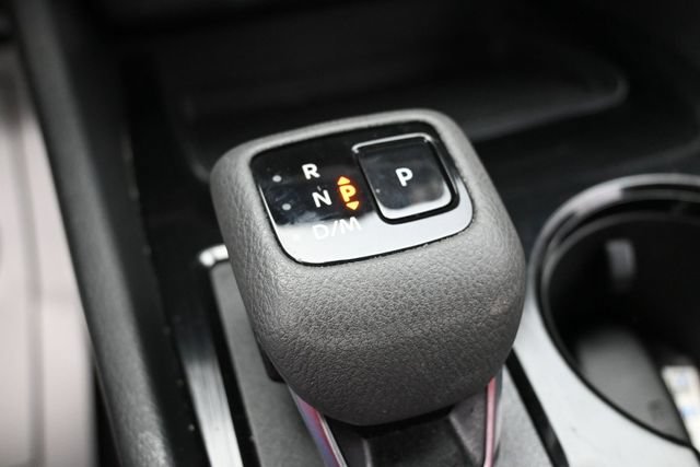 Used 2025 Nissan Rogue SV FWD image 22