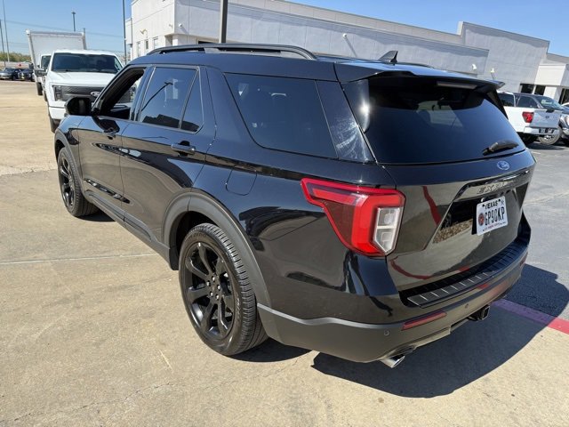 Certified 2023 Ford Explorer ST-Line w/ Class IV Trailer Tow Package image 5