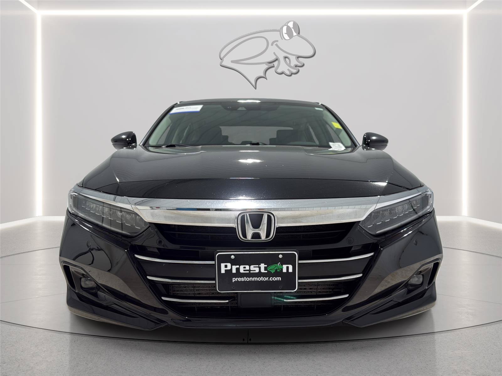 Used 2021 Honda Accord Touring image 11